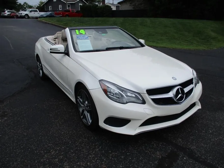 2014 Mercedes Benz E 350 photo 1