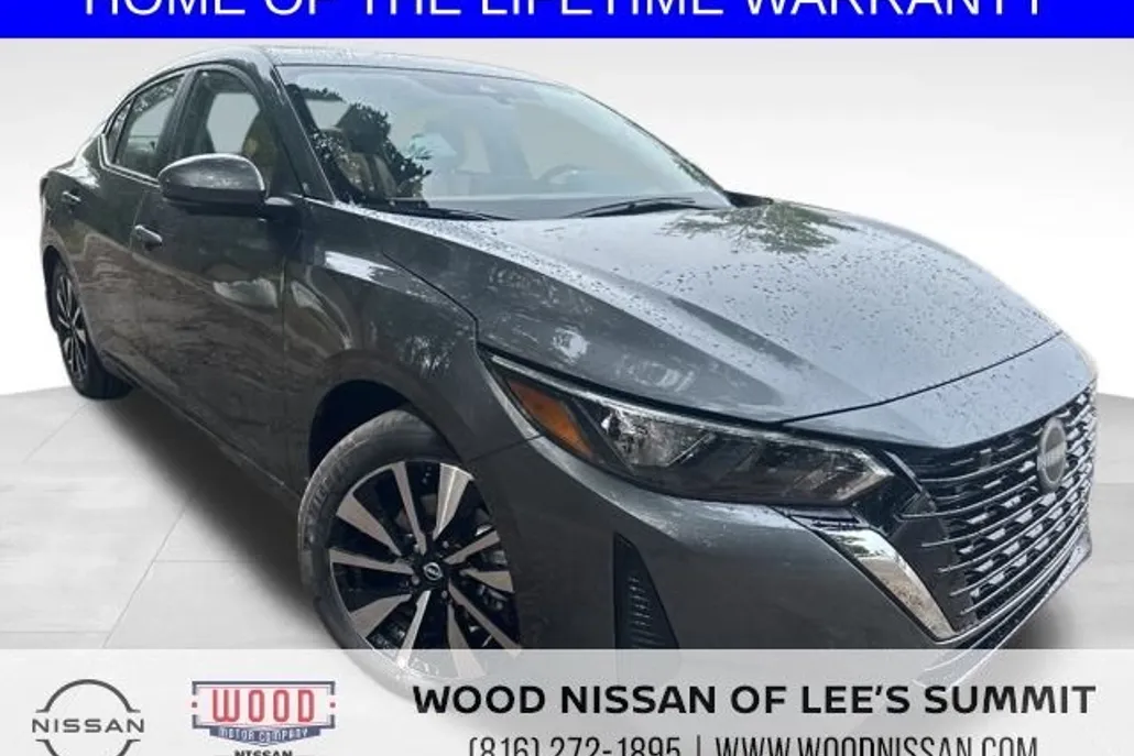 2025 Nissan Sentra SV photo 1