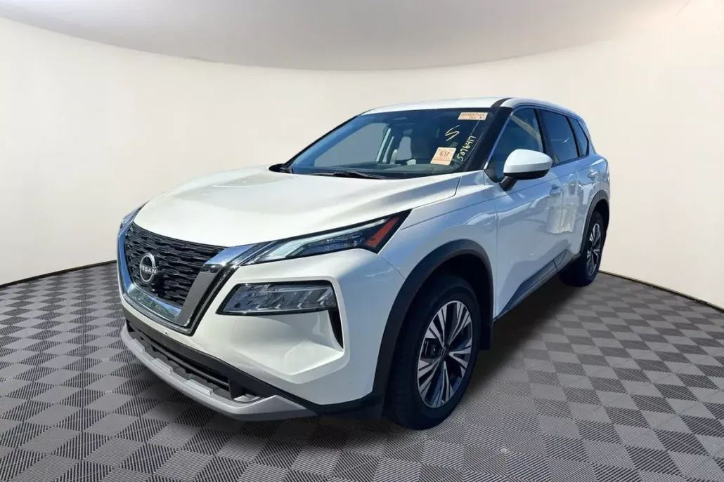 2023 Nissan Rogue SV photo 1