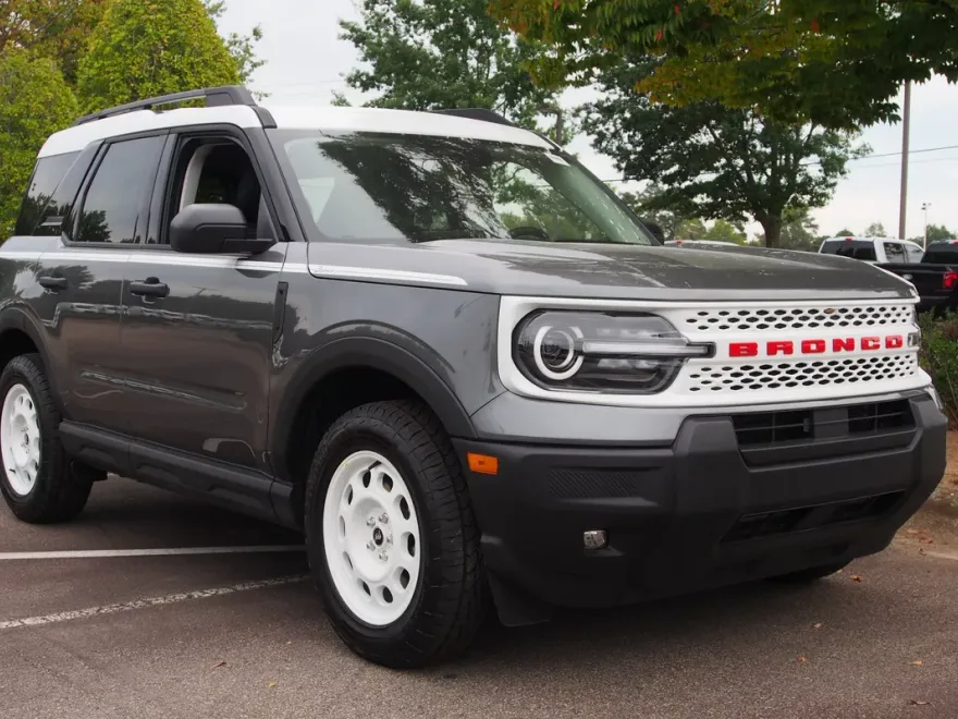 2025 Ford Bronco Sport Heritage photo 1