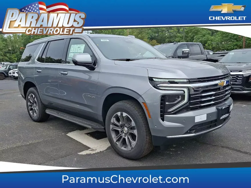 2025 Chevrolet Tahoe LT photo 1