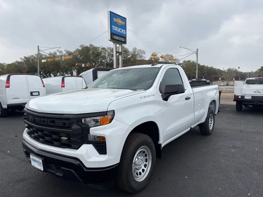 2025 Chevrolet Silverado 1500 photo 1
