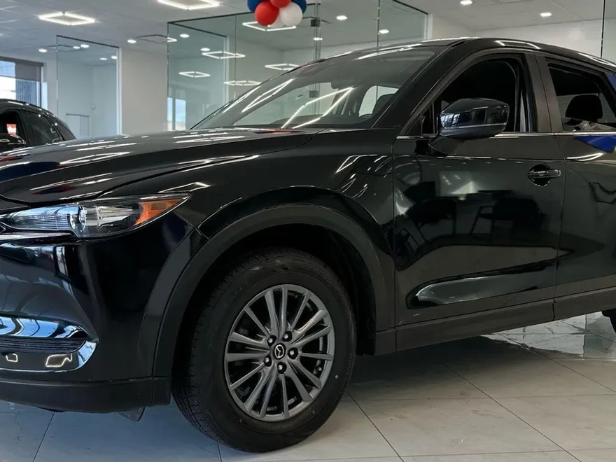2018 Mazda CX-5 Sport photo 1