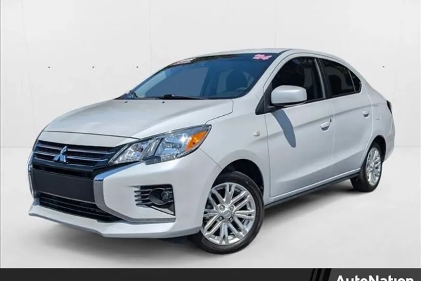 2024 Mitsubishi Mirage G4 LE photo 1