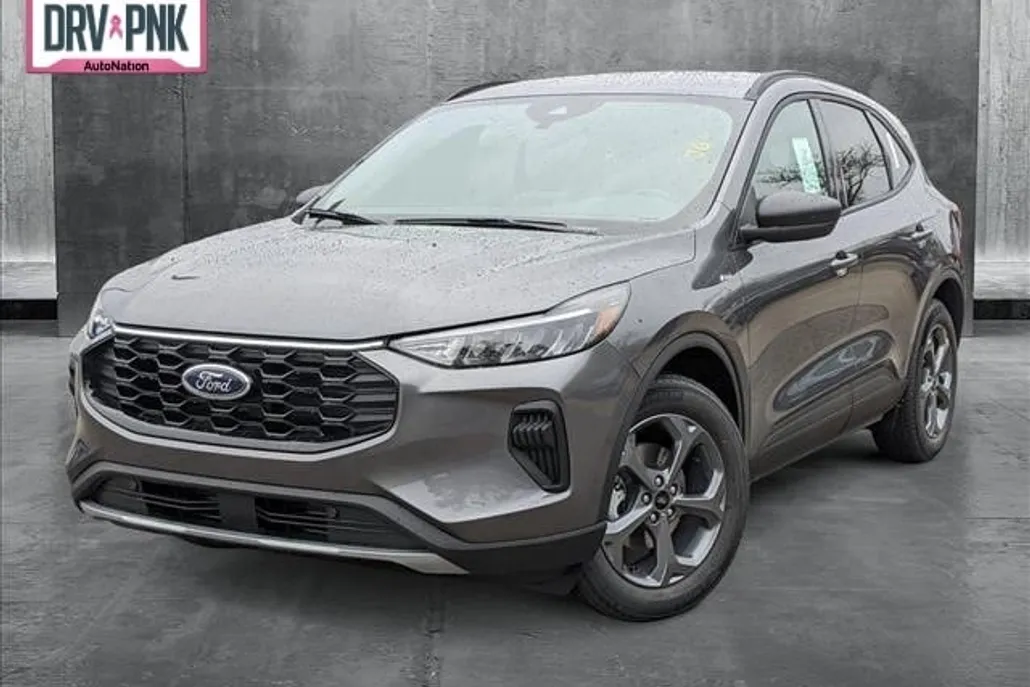 2025 Ford Escape ST-Line photo 1