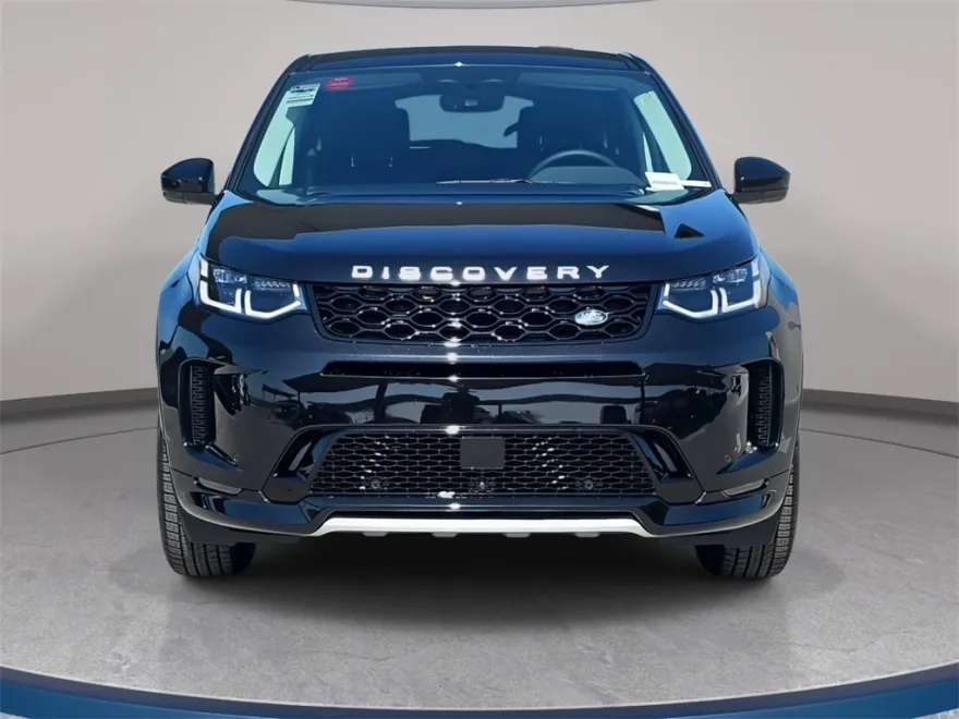 2025 Land Rover Discovery Sport S photo 1