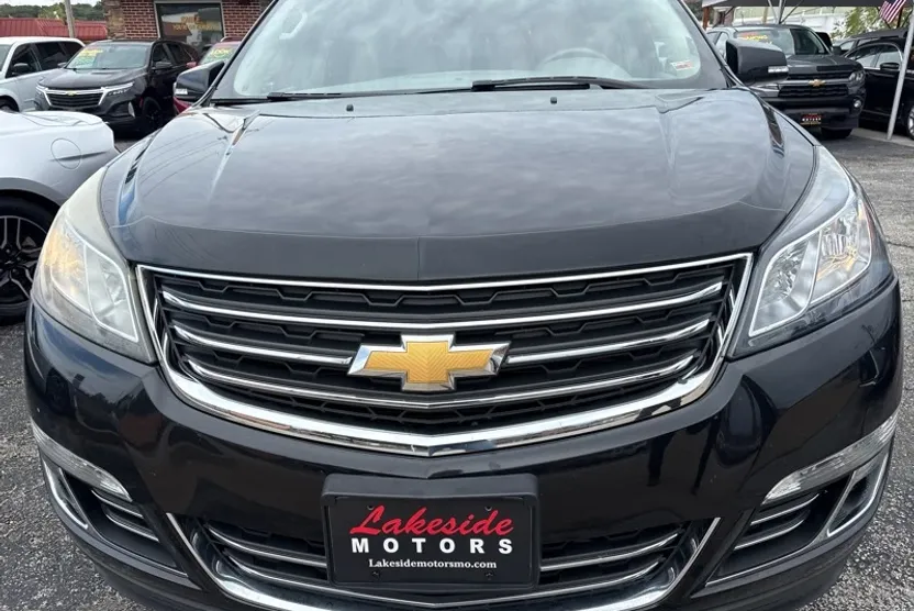2015 Chevrolet Traverse LTZ photo 1