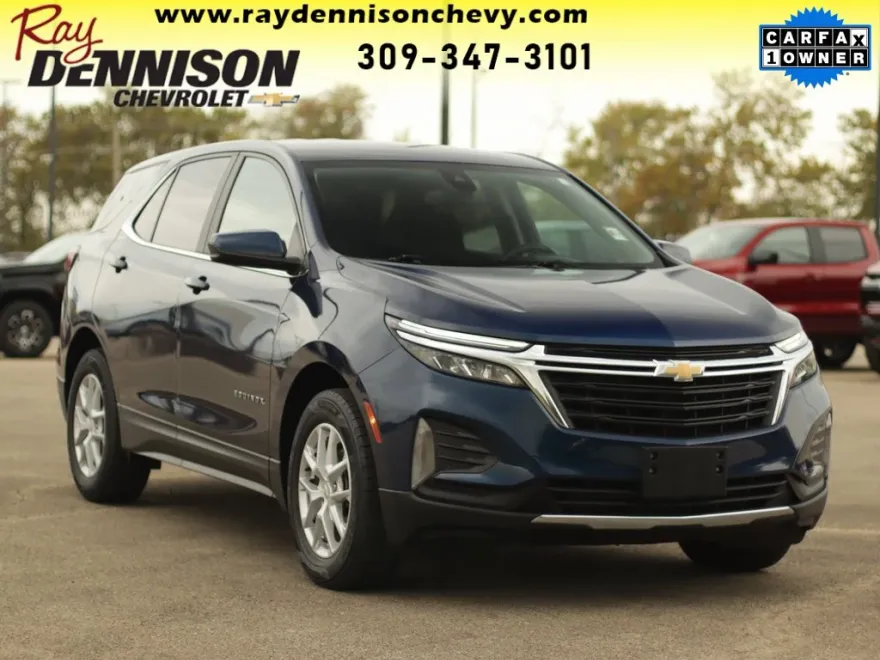 2023 Chevrolet Equinox LT photo 1