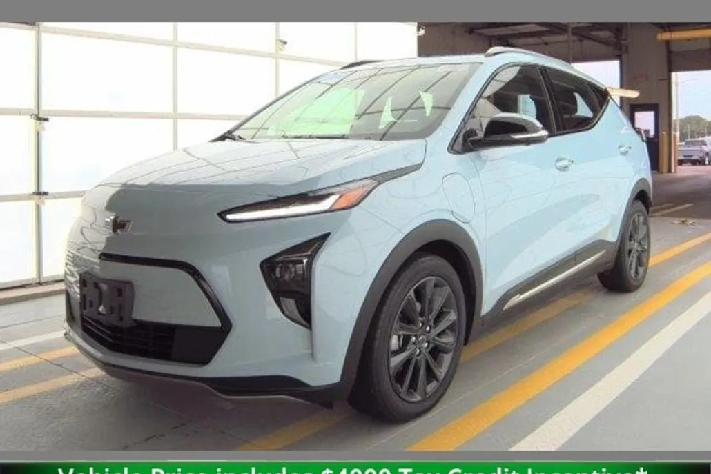 2022 Chevrolet Bolt EUV Premier photo 1