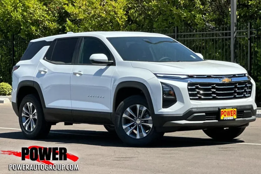 2026 Chevrolet Equinox LT photo 1