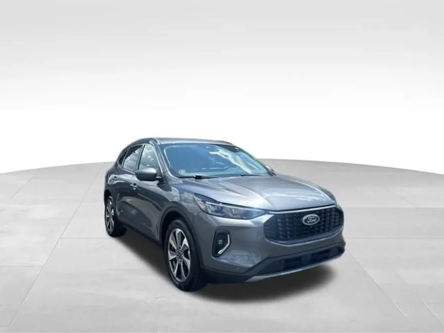 2023 Ford Escape Platinum photo 1