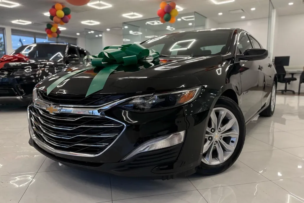 2025 Chevrolet Malibu 1LT photo 1