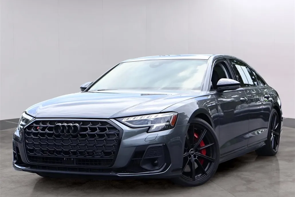 2023 Audi S8 4.0T Quattro photo 1