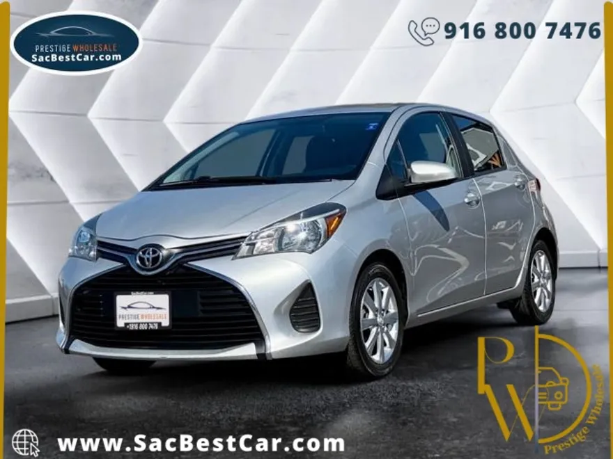 2016 Toyota Yaris LE photo 1