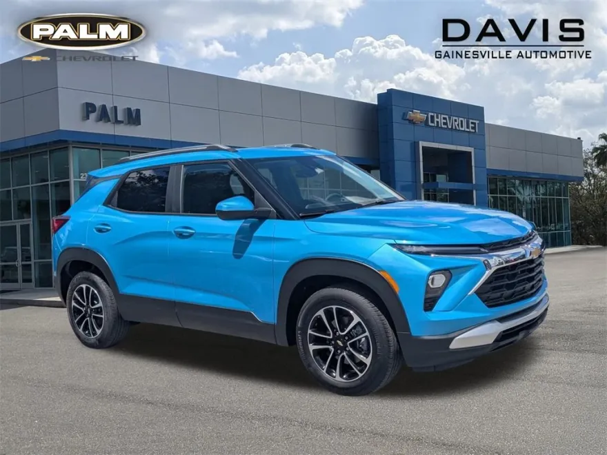 2026 Chevrolet Trailblazer LT photo 1