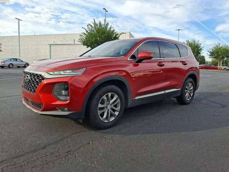 2019 Hyundai Santa Fe SEL photo 1