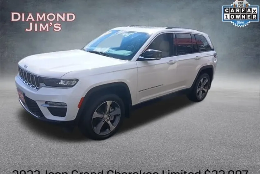 2023 Jeep Grand Cherokee Limited photo 1
