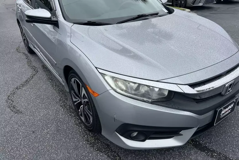 2016 Honda Civic EX-T photo 1