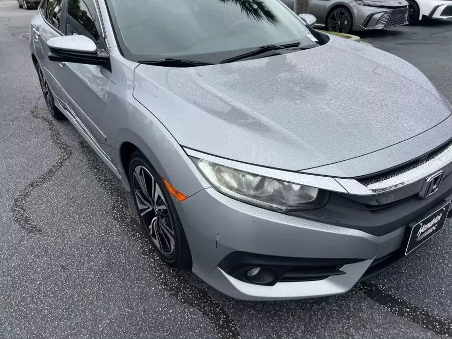 2016 Honda Civic EX-T photo 1
