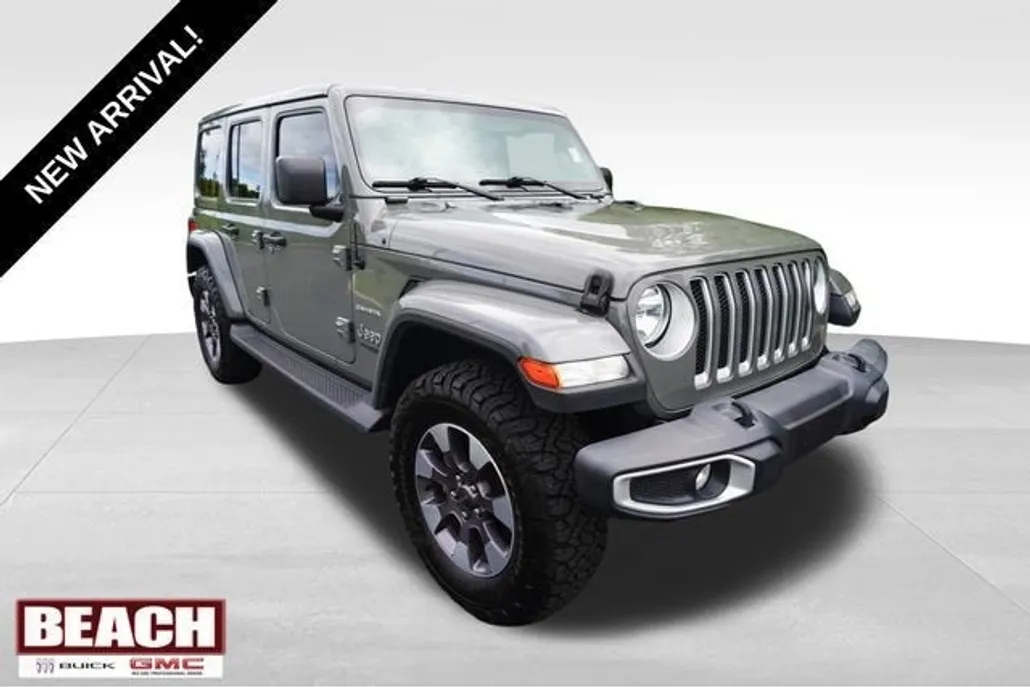 2021 Jeep Wrangler Unlimited Sahara photo 1