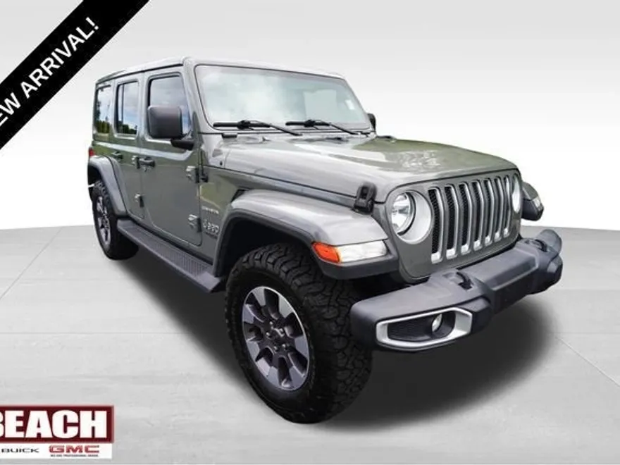 2021 Jeep Wrangler Unlimited Sahara photo 1