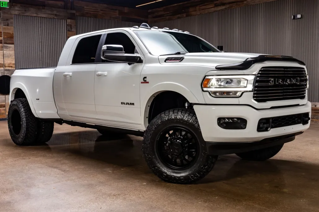 2022 Ram 3500 Laramie photo 1