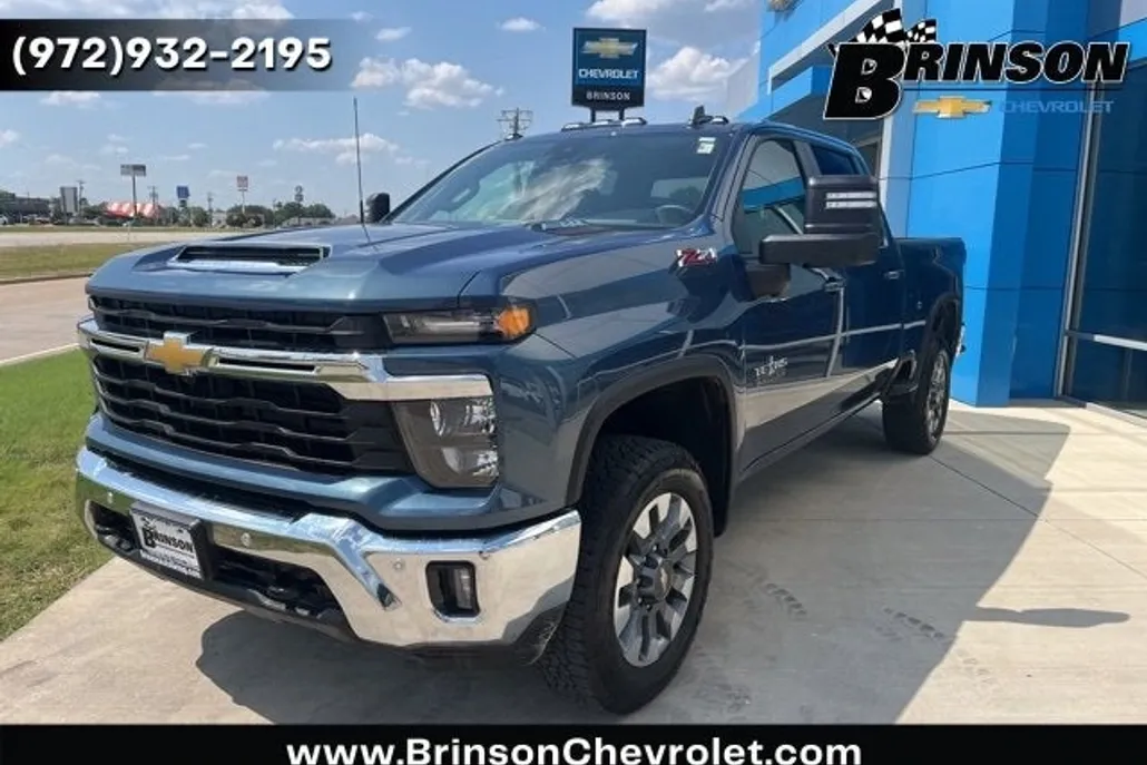 2025 Chevrolet Silverado 2500HD LT photo 1
