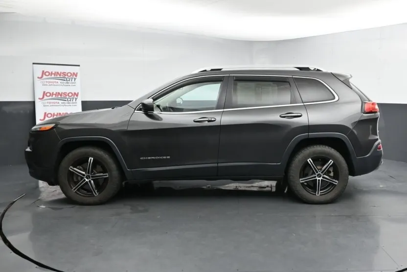 2015 Jeep Cherokee Limited photo 1