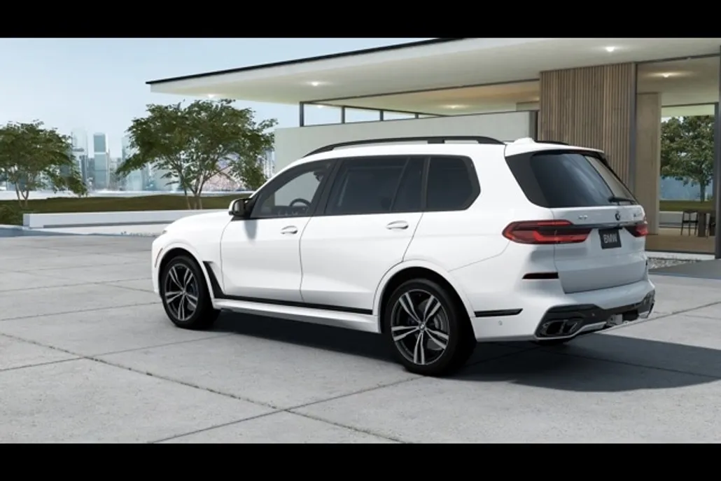 2025 Bmw X7 M60i photo 1