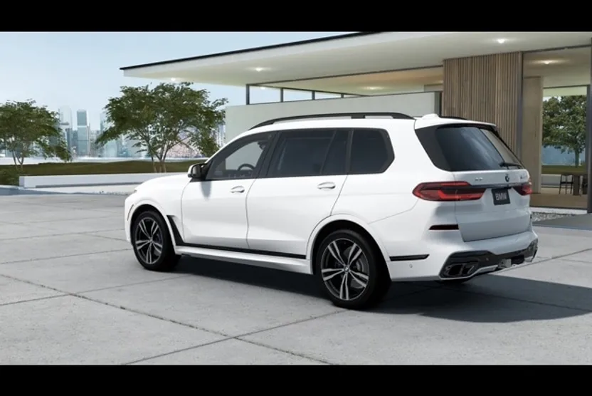 2025 Bmw X7 M60i photo 1