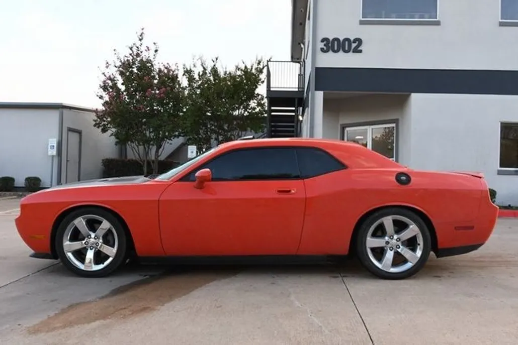 2009 Dodge Challenger R/T photo 1