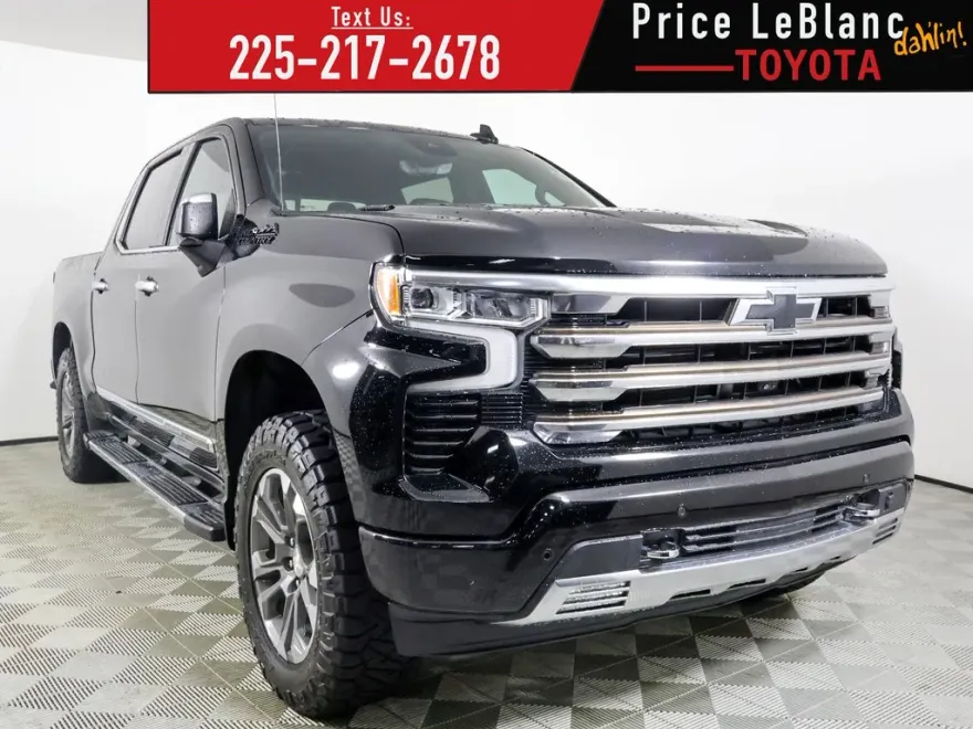2022 Chevrolet Silverado 1500 High Country photo 1