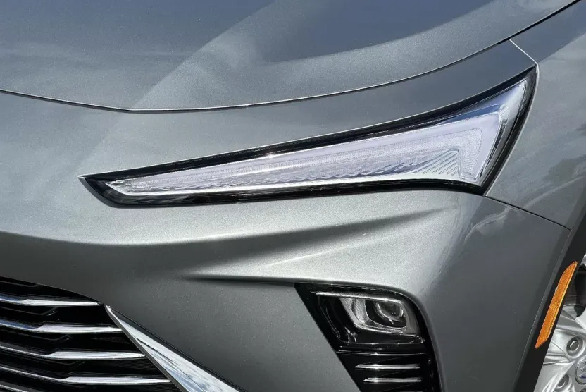 2025 Buick Envista Preferred photo 1