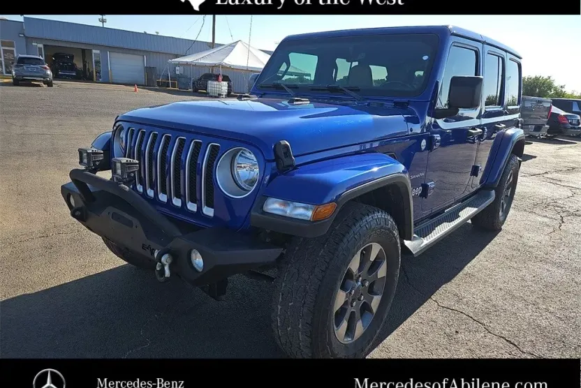 2018 Jeep Wrangler Unlimited Sahara photo 1