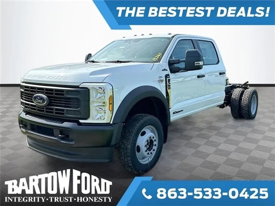 2025 Ford F-550 photo 1
