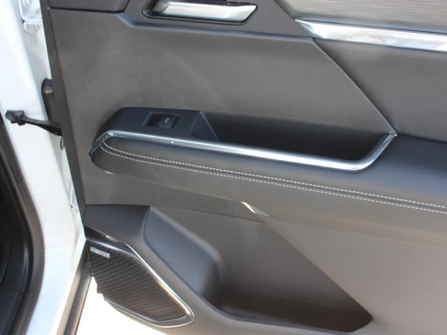 2025 Gmc Acadia Elevation photo 26