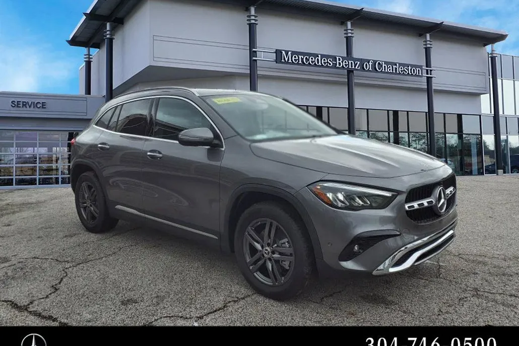 2025 Mercedes Benz GLA 250 4MATIC photo 1