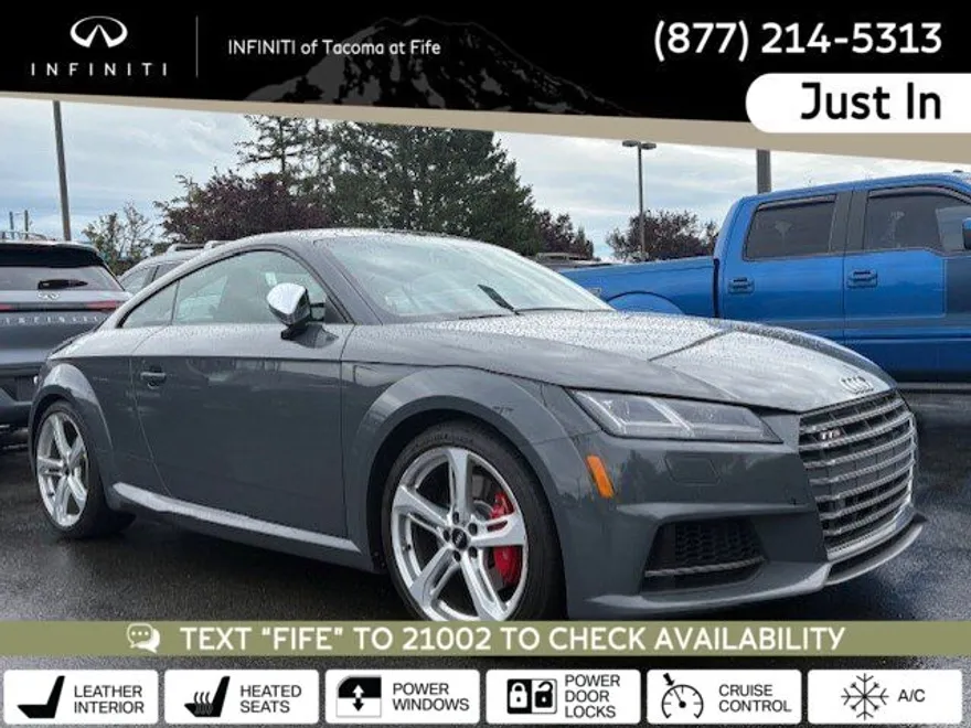 2016 Audi TTS Quattro photo 1