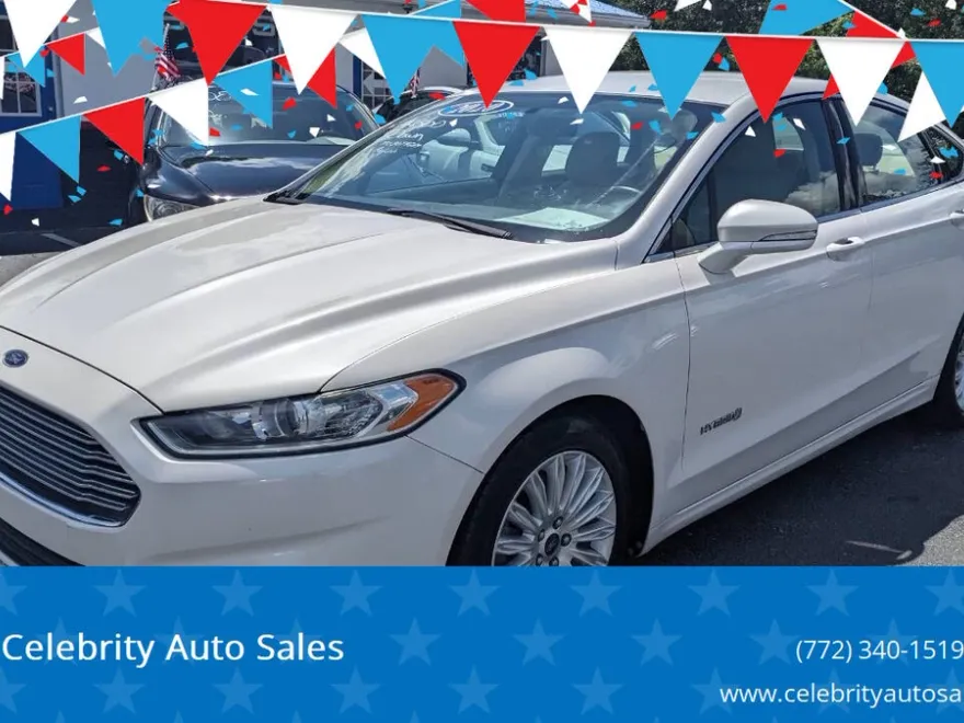 2014 Ford Fusion SE Hybrid photo 1