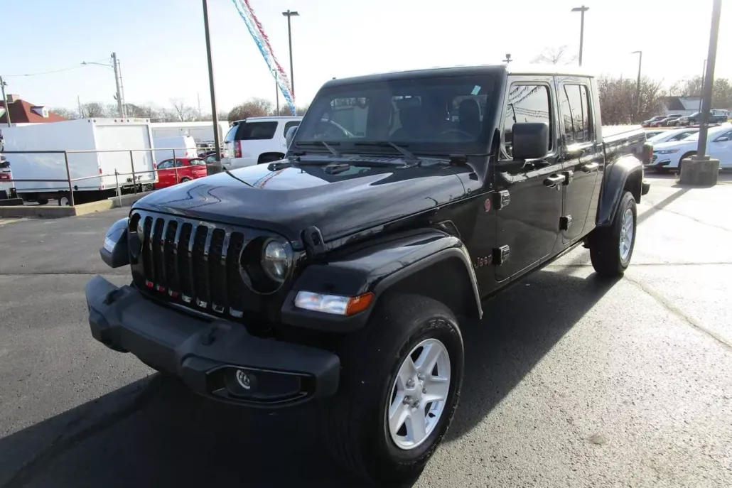 2021 Jeep Gladiator Sport photo 1