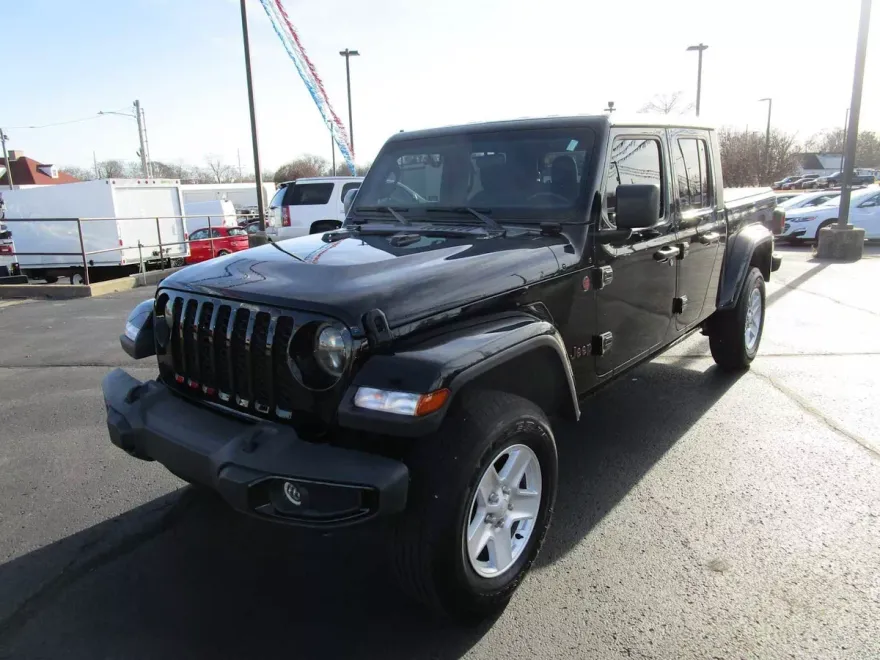 2021 Jeep Gladiator Sport photo 1