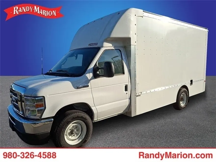 2024 Ford E-350 photo 1