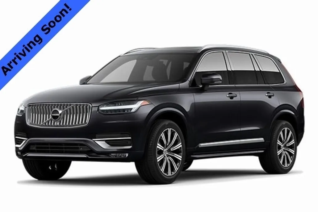 2022 Volvo XC90 T5 Momentum photo 1