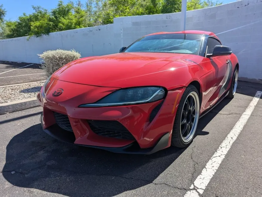 2022 Toyota Supra 2.0 photo 1