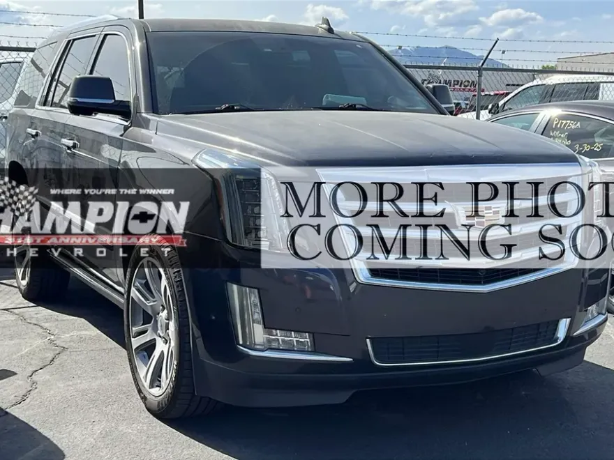 2017 Cadillac Escalade Premium Luxury photo 1