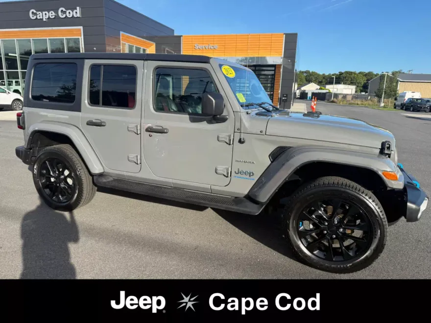 2023 Jeep Wrangler 4xe Sahara photo 1