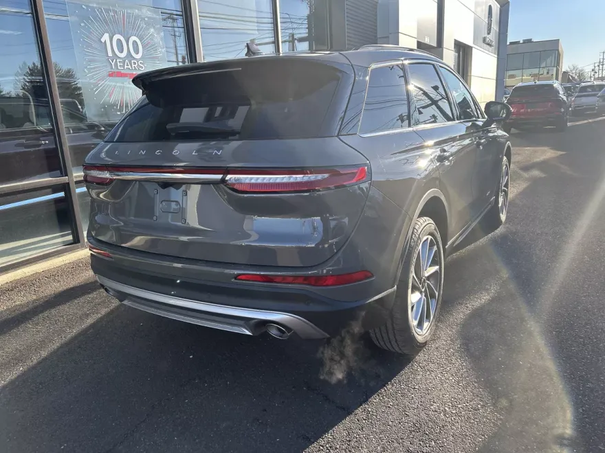 2025 Lincoln Corsair Premiere photo 1