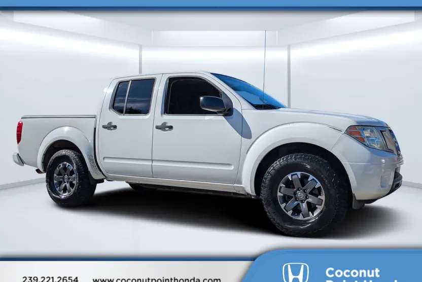 2014 Nissan Frontier Desert Runner photo 1