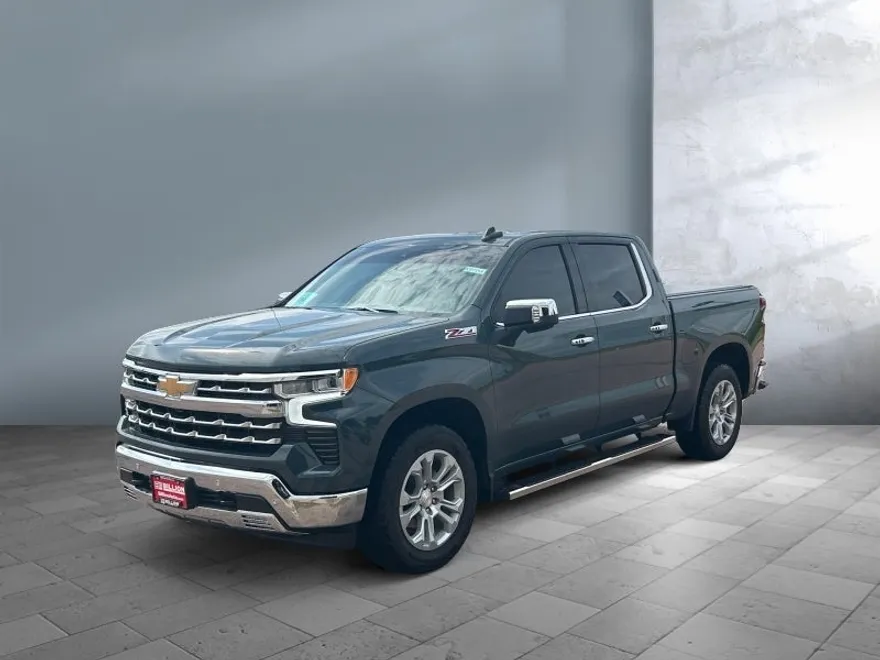 2025 Chevrolet Silverado 1500 LTZ photo 1