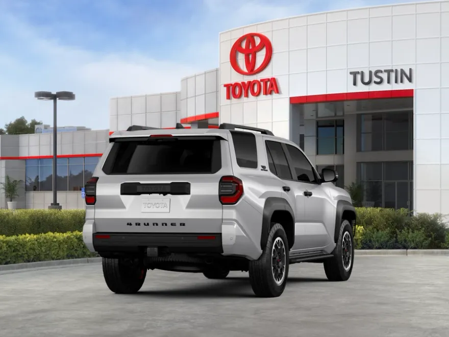 2025 Toyota 4Runner TRD Off-Road Premium photo 1